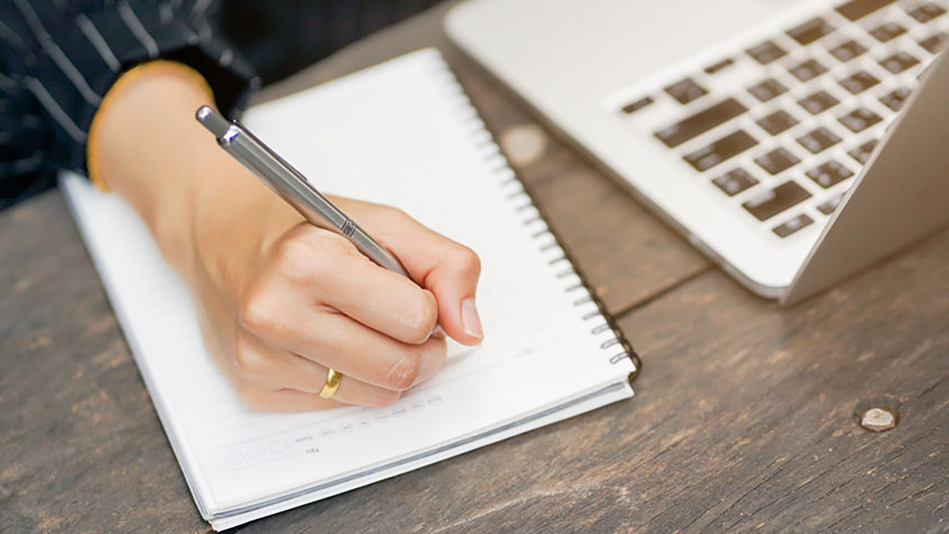 Viết nhật ký - một phương pháp học tiếng việt hiệu quả cho người nước ngoài